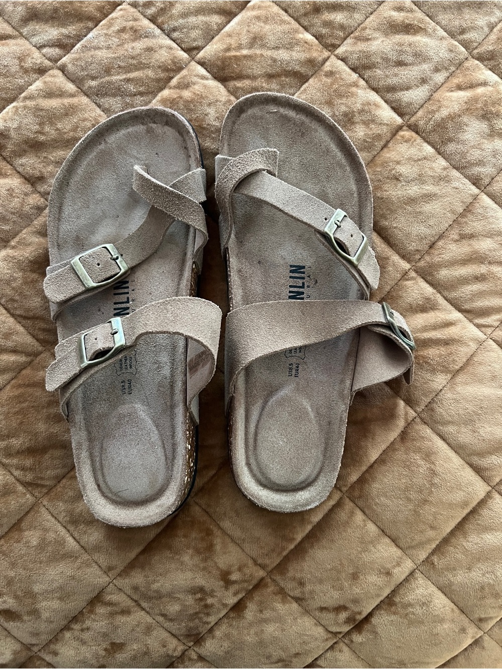 Rainlin Neutral Suede Double-Buckle Slide Sandals - Women size 8.5